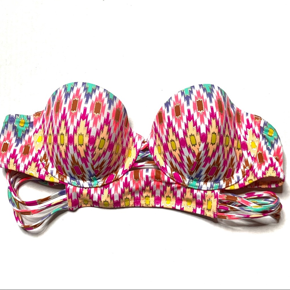 VICTORIA’S SECRET The Midi Beach Bandeau Bikini